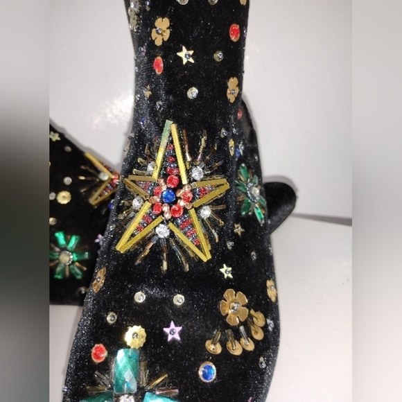 BLACK VELVET BETSEY JOHNSON JAX BOOTIES - Picture 8 of 11